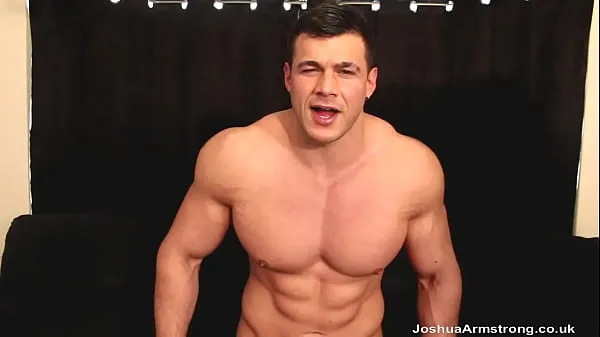 Čerstvá trubica pohonu Oiled up muscle mind control