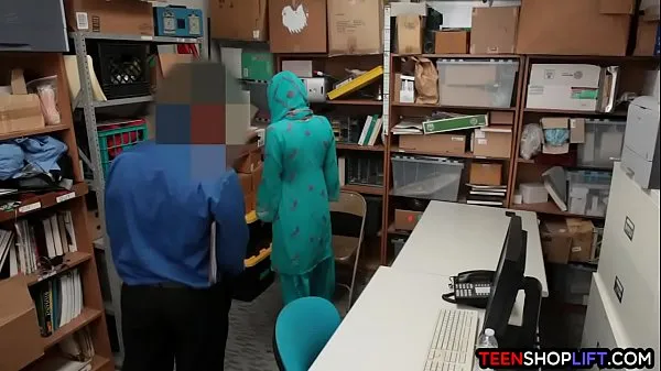 Fresh shop lifter caught and banged by a corrupted security guard in his back office drive Tube