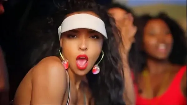 Fresh Tinashe - Superlove - Official x-rated music video -CONTRAVIUS-PMVS aandrijfbuis