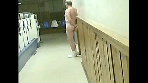 Świeża boy naked rura napędowa