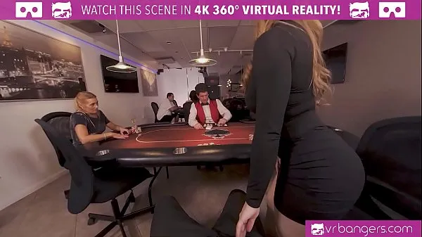 Świeża VR Bangers Busty babe is fucking hard in this agent VR porn parody rura napędowa