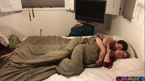 Fresh Stepmom shares bed with stepson - Erin Electra drive Tube