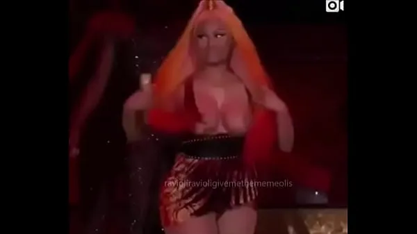 Tabung Nicki Minaj tits flash drive baru