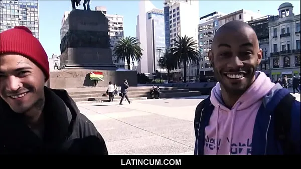 Spanish Latino Twink Kendro Meets With Black Latino Guy In Uruguay For Fucking Scene Tiub pemacu baharu