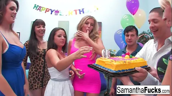 Färsk Samantha celebrates her birthday with a wild crazy orgy drive Tube