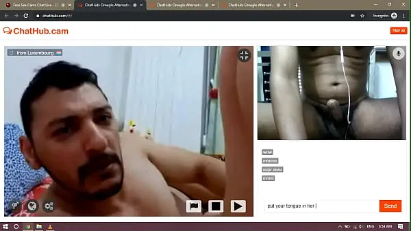 Sveža Man eats pussy on webcam pogonska cev