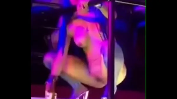 Tubo de transmissão CARDI B PUTS BOTTLE IN PUSSY novo