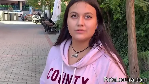 Sveža An innocent Latina teen fucks for money pogonska cev