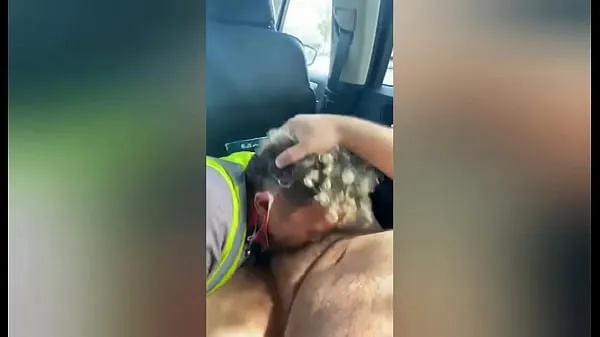 Frisches saugen sexy Junge Döbel zurück vom AutoDrive Tube