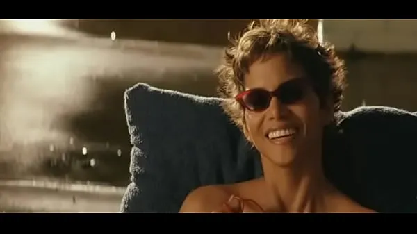 Tabung Halle Berry In Swordfish drive baru