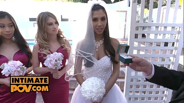 Tubo de unidad itsPOV - Los coños de Bridemaid son el regalo de su esposa nuevo