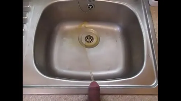 Fresh Pissing in the Sink drive Tube