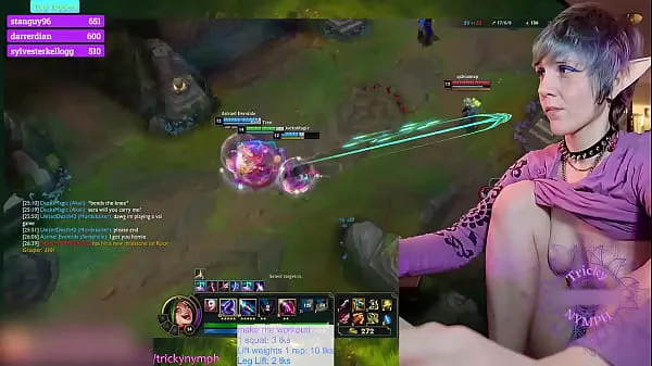 Tubo de transmissão Gamer Girl arrasa como Jinx no LoL! (Ninfa Traiçoeira no CB novo