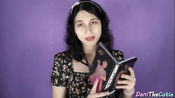 تازہ DaniTheCutie's alter ego peeks through her diary and looks back on when she used anal beads during a cold night ڈرائیو ٹیوب