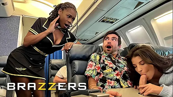 Fresh Lucky Gets Fucked With Flight Attendant Hazel Grace In Private When LaSirena69 Comes & Joins For A Hot 3some - BRAZZERS drive Tube